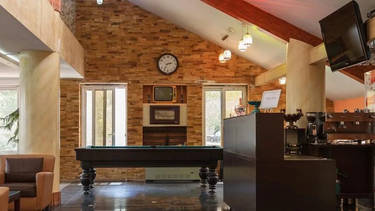 لابی هتل ایرانگردی جهانگردی میگون تهران 86833