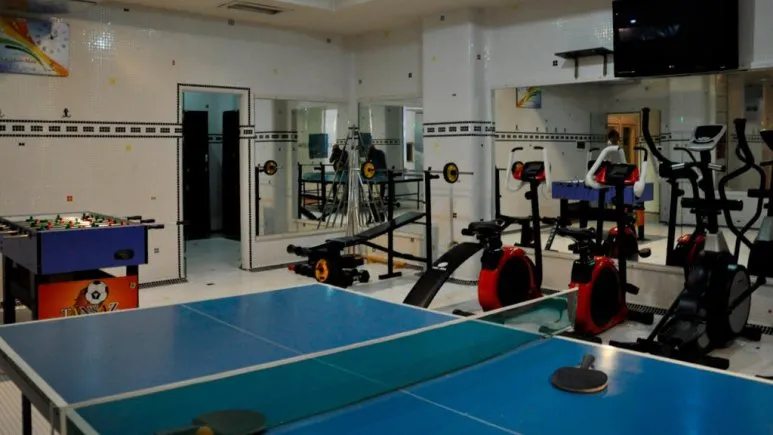 باشگاه ورزشی هتل آساره تهران 86702
