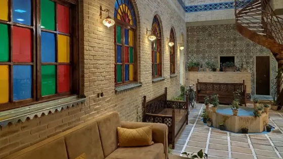 تصویر 87870 اقامتگاه سنتی درباری شیراز