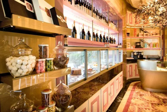 فضای رستورانی و صبحانه هتل مارمارا تکسیم استانبول 192511