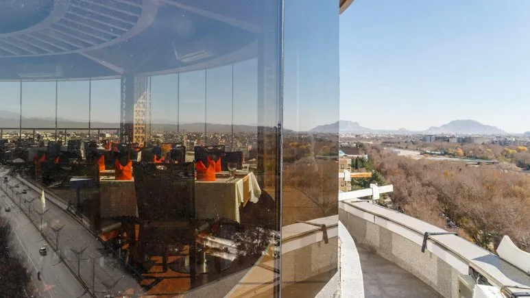 نمای بیرونی هتل آسمان اصفهان 88011