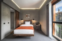 هتل پنج ستاره آیوتا تفلیس - IOTA Hotel Tbilisi