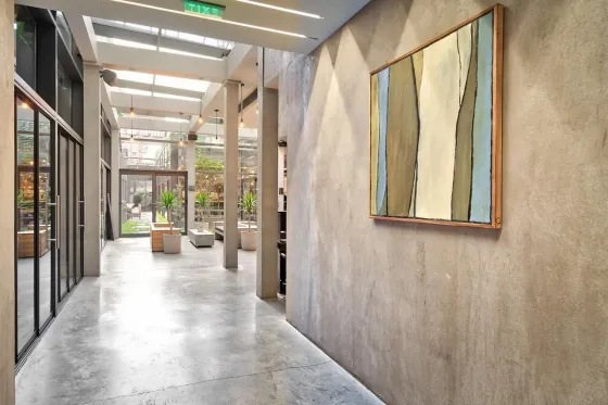 لابی هتل آیوتا تفلیس 93482