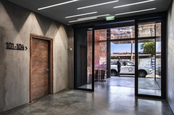 لابی هتل آیوتا تفلیس 93466