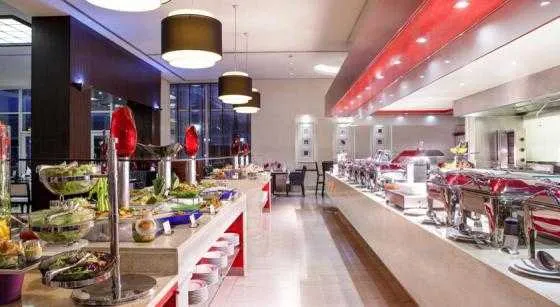فضای رستورانی و صبحانه هتل نووتل مرکز تجارت جهانی دبی 43836