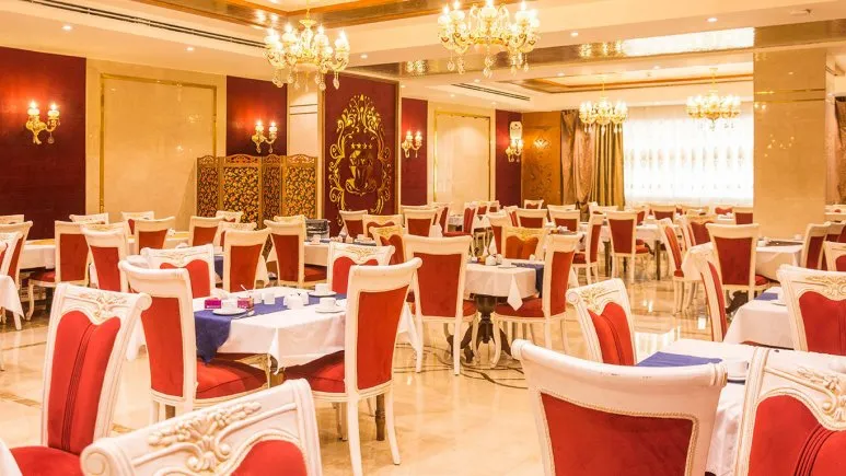 فضای رستورانی و صبحانه هتل الماس نوین مشهد 89193