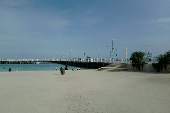 تصویر 90406 اسکله تفریحی کیش