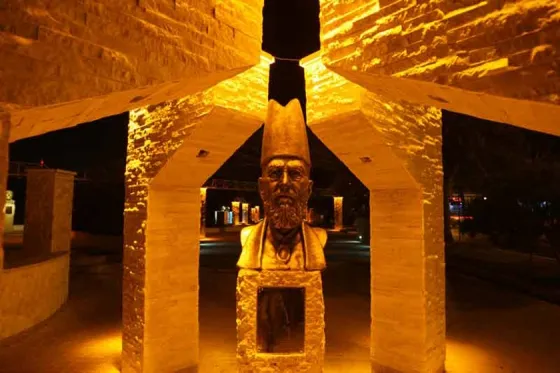 تصویر 90420  گذر هنرمندان کیش 