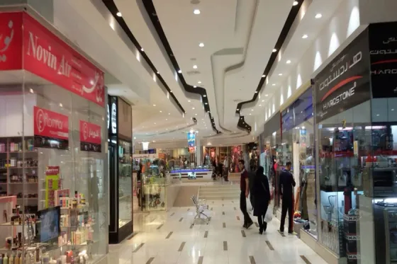 تصویر 90563  مرکز خرید ونوس کیش 