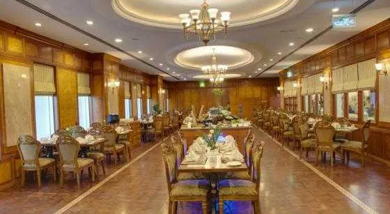 فضای رستورانی و صبحانه هتل گرند اکسلسور-بر دبی  44550