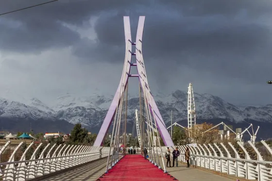 تصویر 91078  پل ابریشم تهران 