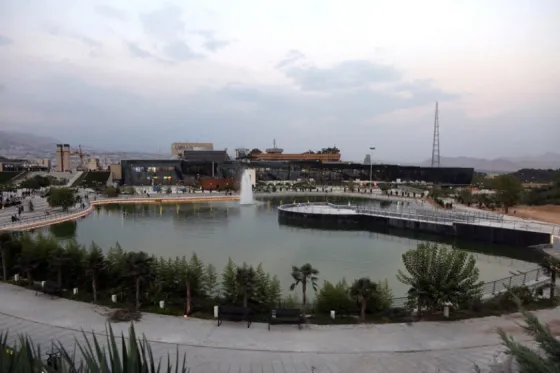 تصویر 91132  دریاچه و باغ هنر تهران 