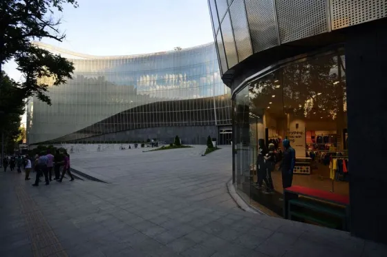 تصویر 91302  مجتمع تجاری ارگ تهران 