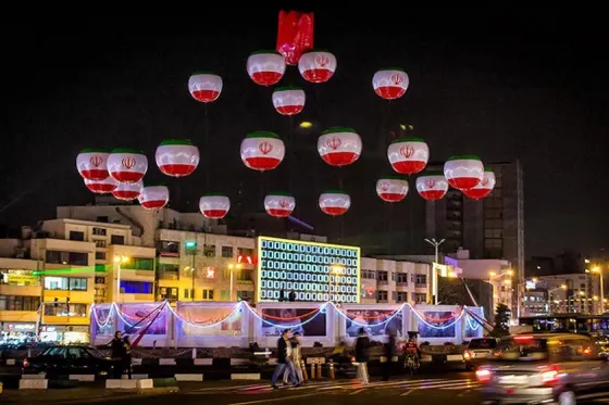 تصویر 91413  میدان انقلاب تهران 