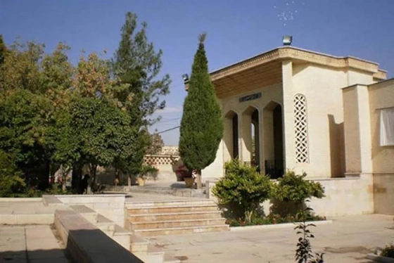 تصویر 91825  آرامگاه سیبویه شیراز 