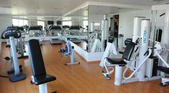باشگاه ورزشی هتل رویال اسکات دبی  45325