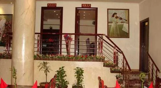 فضای بیرونی هتل رویال اسکات دبی  45349