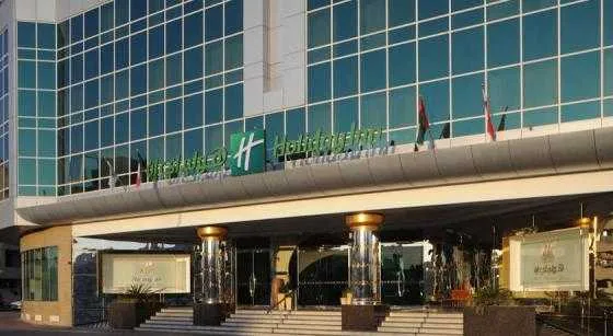 نمای بیرونی هتل هالیدی ان بر دبی 45377