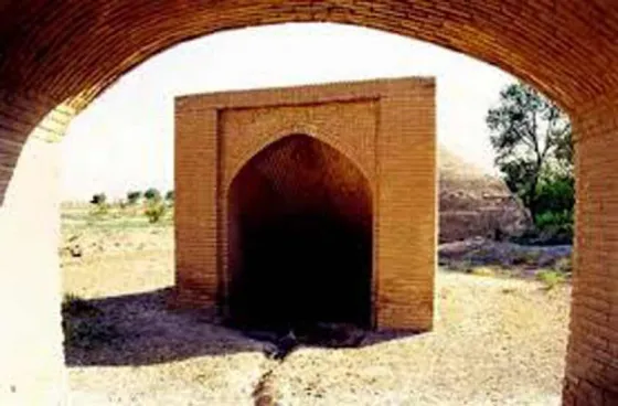 تصویر 92924  آب انبار بی بی 