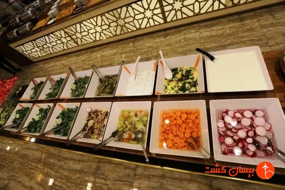 فضای رستورانی و صبحانه هتل هالدی وان - تصویر 12
