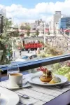 فضای بیرونی هتل سی وی کی تکسیم 97974 100