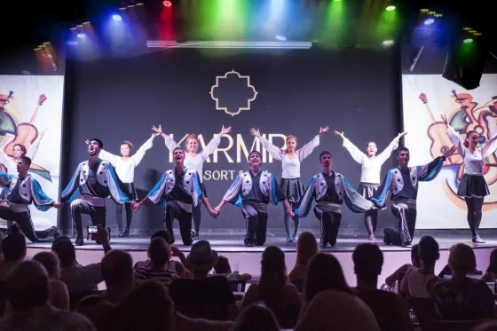 فضای سرگرمی هتل کارمیر ریزورت کمر آنتالیا 98118