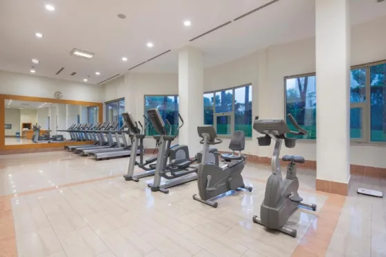 باشگاه ورزشی هتل پین بیچ بلک آنتالیا 98457