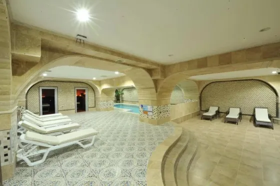 استخر هتل تبریز نخجوان 99239