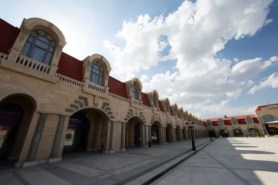 نمای بیرونی هتل میدان ساعت نخجوان 99283