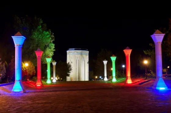 تصویر 99325  مقبره مومنه خاتون نخجوان 