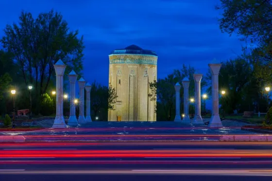 تصویر 99323  مقبره مومنه خاتون نخجوان 