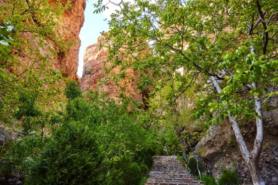 تصویر 99383  غار اصحاب کهف نخجوان 