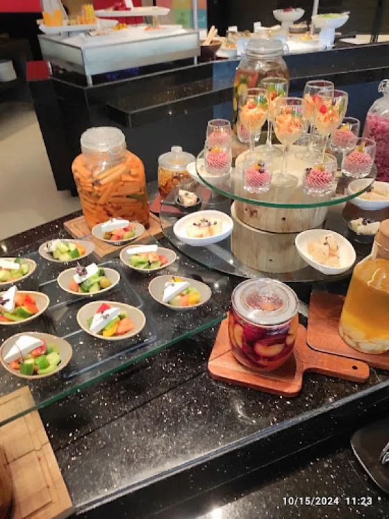 فضای رستورانی و صبحانه هتل ایبیس کریک ساید دیره دبی 196309