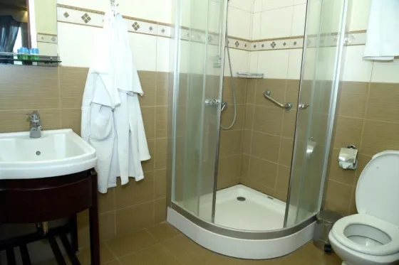 فضای اتاق های هتل ارمنیا ویلیج پارک ایروان 99709