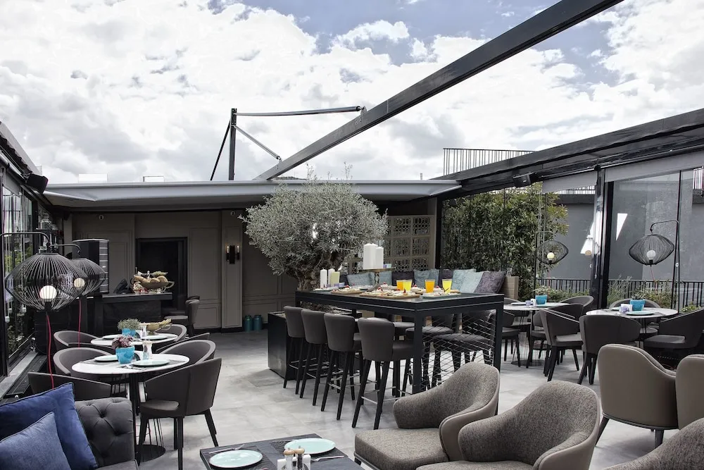 فضای بیرونی هتل سیتی لافت 81 آتاشهیر  استانبول 104274