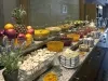 فضای رستورانی و صبحانه هتل ناندا استانبول 104454 100