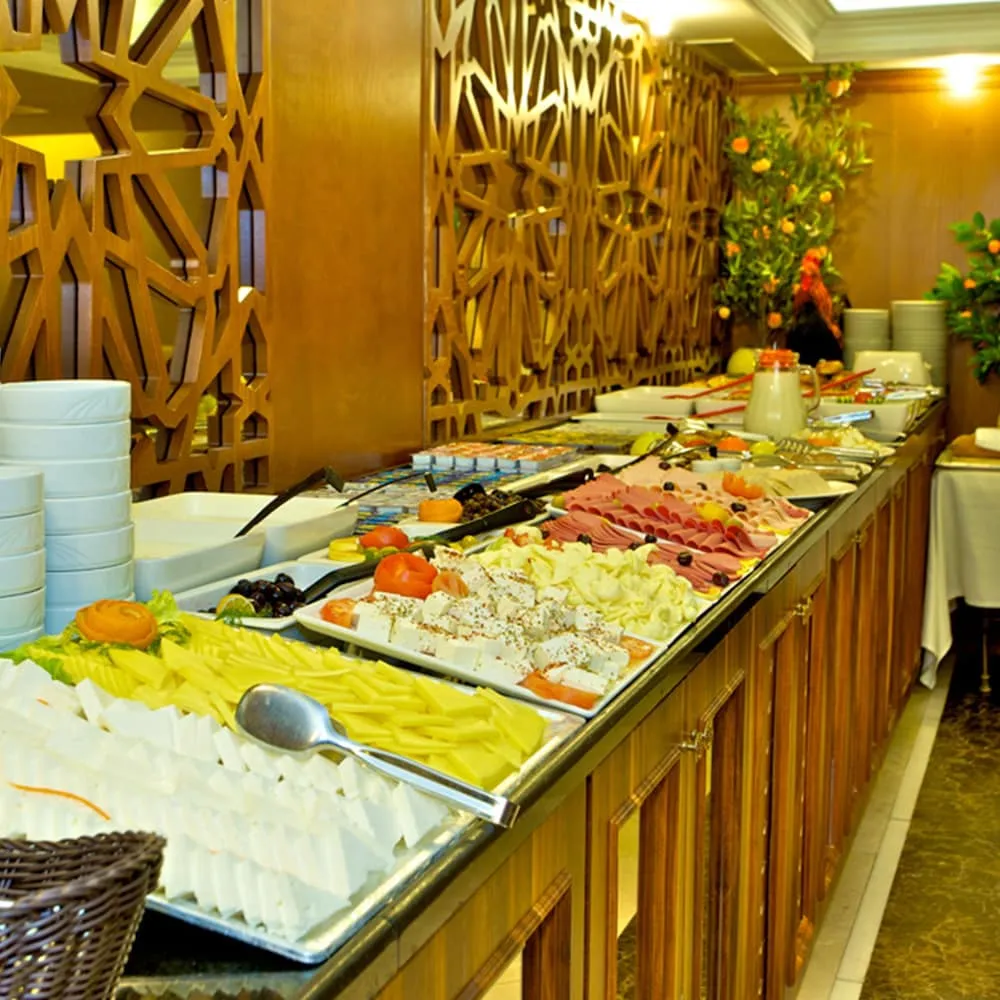 فضای رستورانی و صبحانه هتل تیلیا استانبول 105492