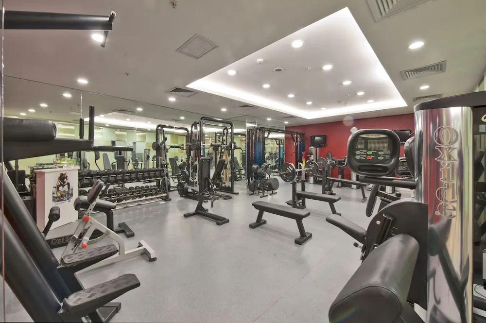 باشگاه ورزشی هتل گرند اس استانبول 107950