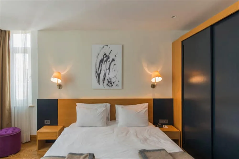 فضای اتاق های هتل میسافیر سوئیت استانبول 109216