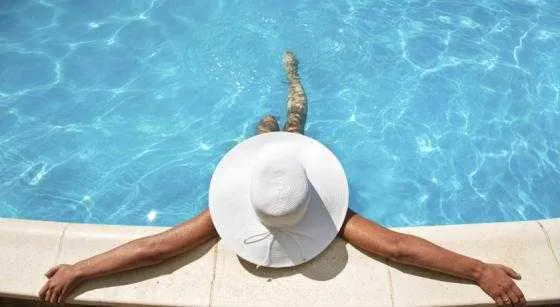 استخر هتل پیرل سوئیس دبی 47198