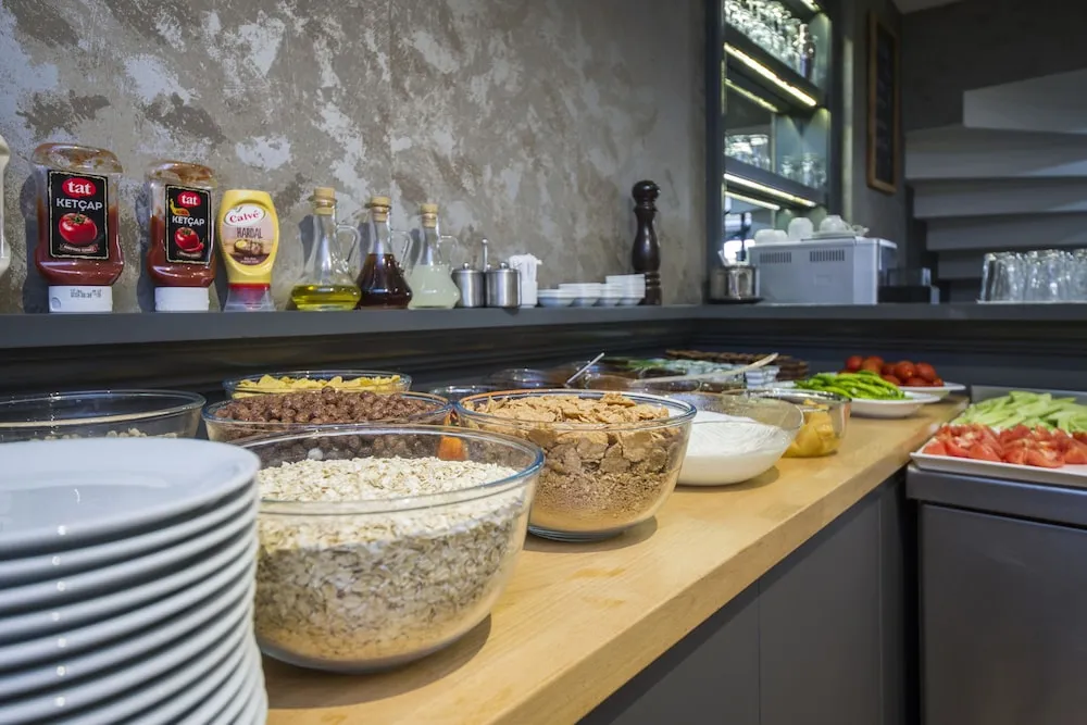 فضای رستورانی و صبحانه هتل آستون رزیدنس استانبول 111446