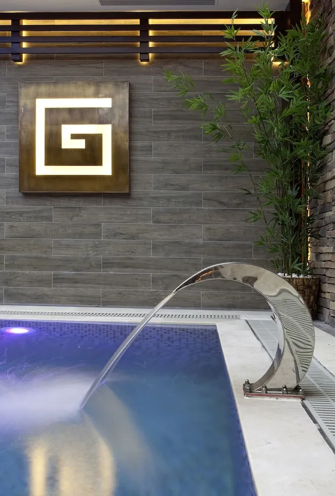 استخر هتل گرند د پرا استانبول 118214