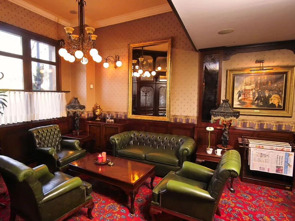 لابی هتل گرمیر پالاس استانبول 120463