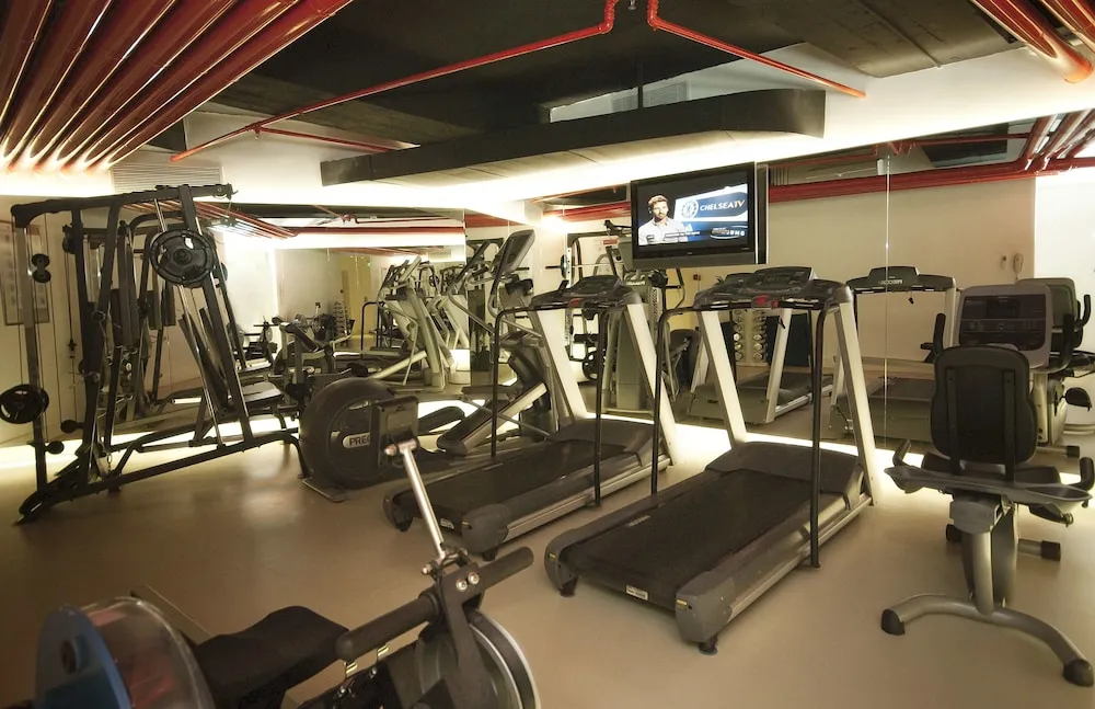 باشگاه ورزشی هتل ستیا شیشلی استانبول 120511