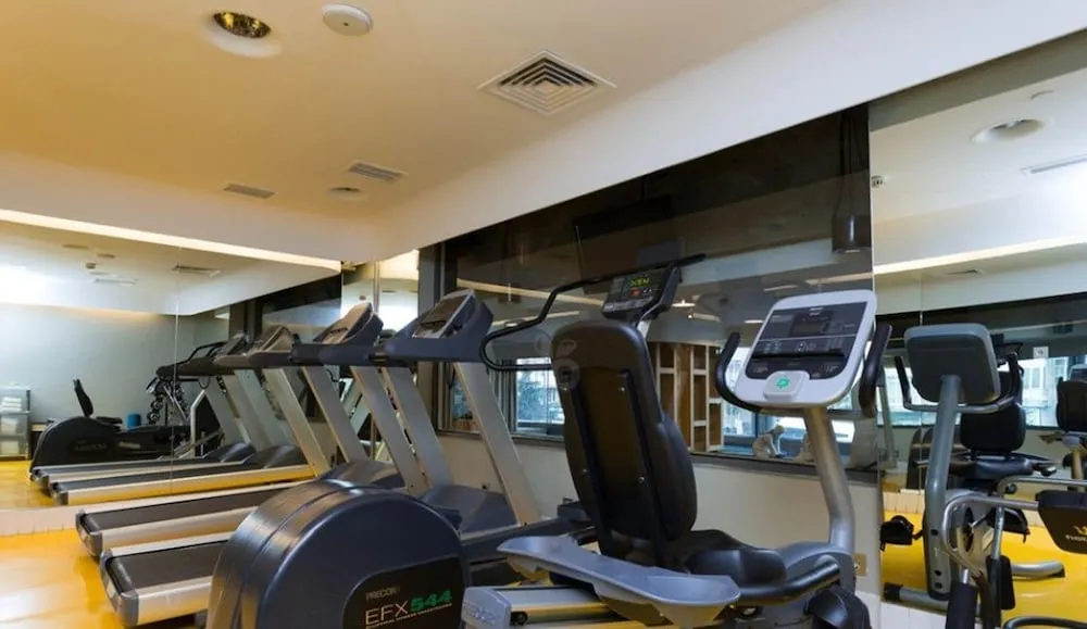 باشگاه ورزشی هتل ستیا شیشلی استانبول 120514