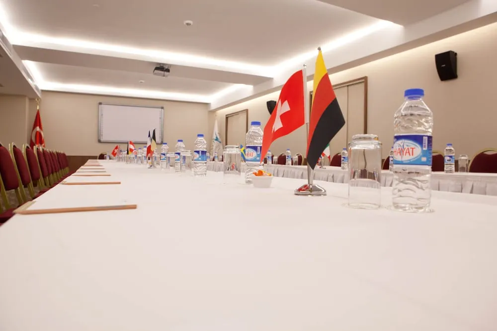 اتاق جلسات هتل این نوا سلطان احمد استانبول 120923