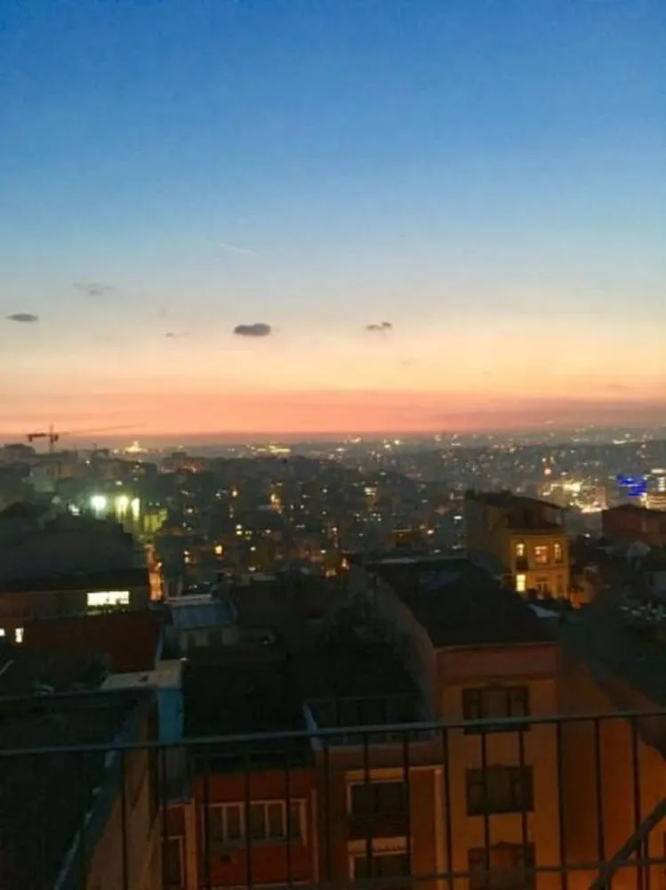 نمای بیرونی هتل فاروس تکسیم استانبول 122093