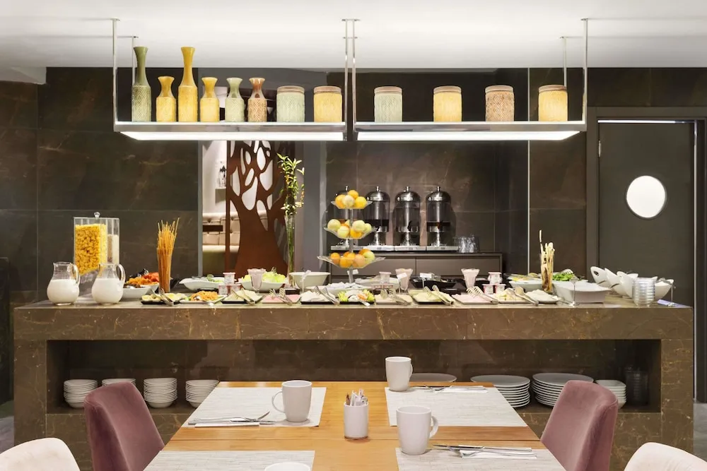 فضای رستورانی و صبحانه هتل رامادا گرند بازار استانبول 122379