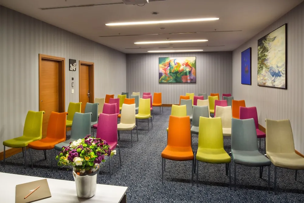 اتاق جلسات هتل مید تاون استانبول 123968