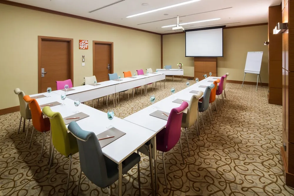 اتاق جلسات هتل مید تاون استانبول 123971